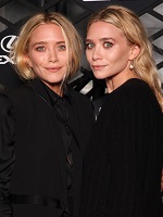 Â©AP / Mary Kate and Ashley Olsen